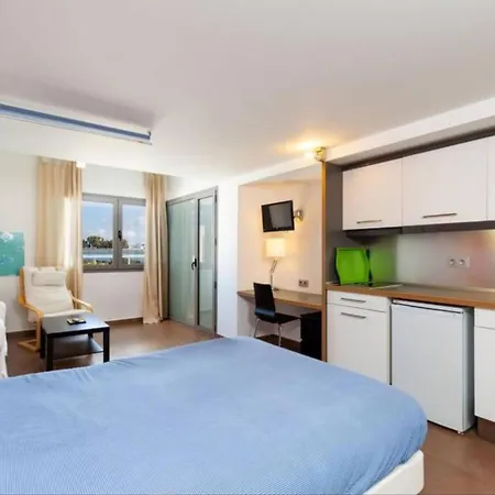 Alazul Lofts *